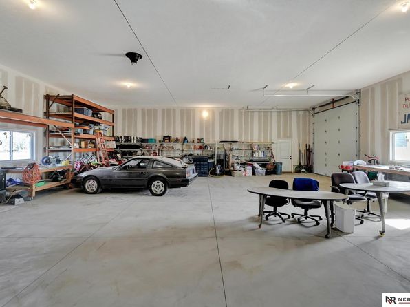 3940 Nicholas Ct, Roca, NE 68430