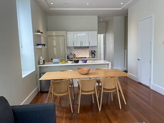 Rented by Miriam Izsak Realty  LLC | media 17