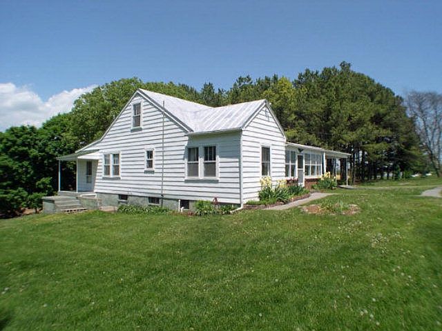 1st image of 54 Genevieve Ln
