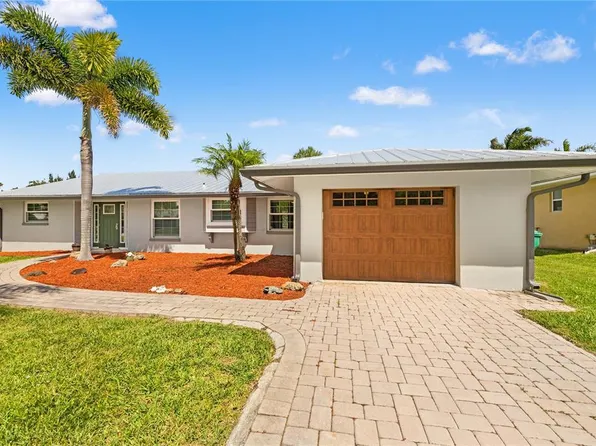 18254 Bracken Cir, Pt Charlotte, FL 33948