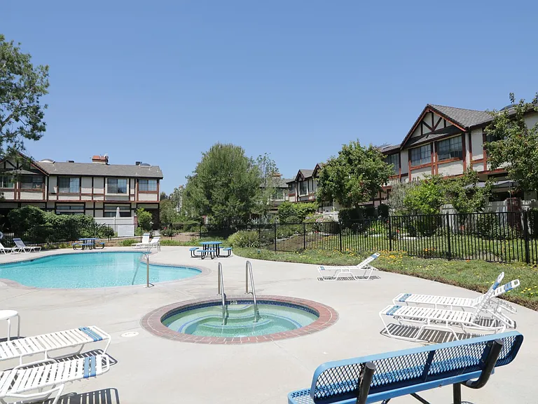 22525 Sherman Way #807 — Photo 20