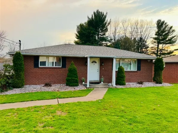 26 Mark Dr, Delmont, PA 15626