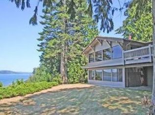 25083 Pioneer Way NW, Poulsbo, WA 98370