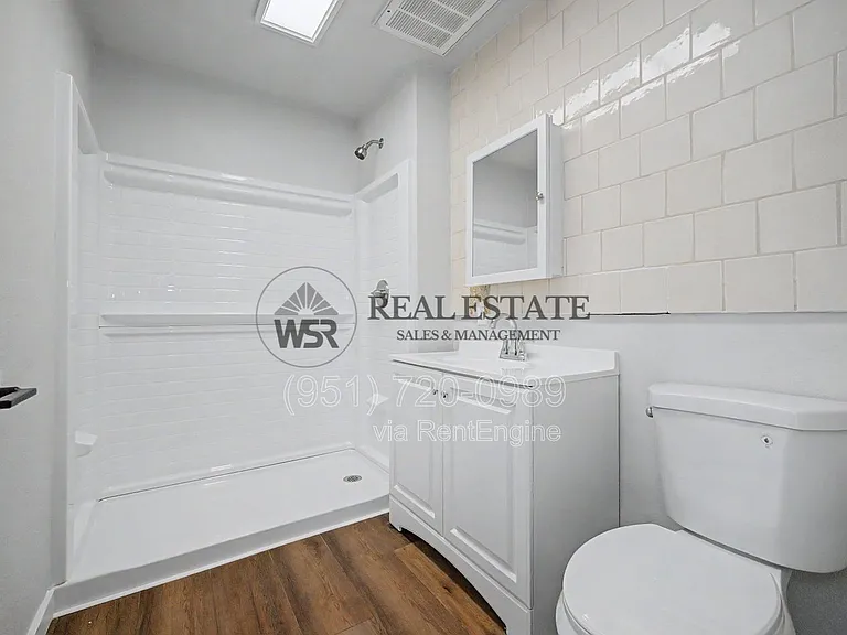 1030 E Brockton Ave #1 — Photo 21
