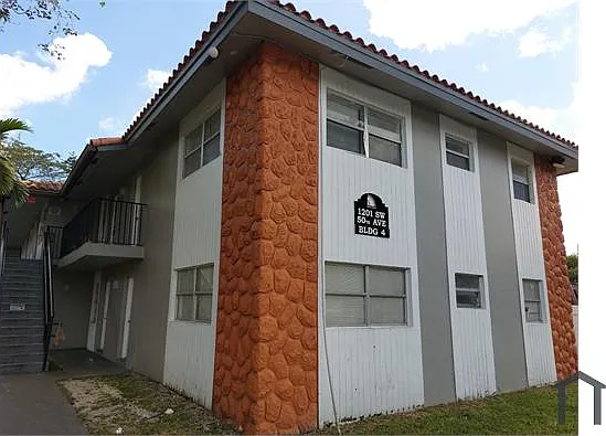 3 bed, $2,480 — Photo 4