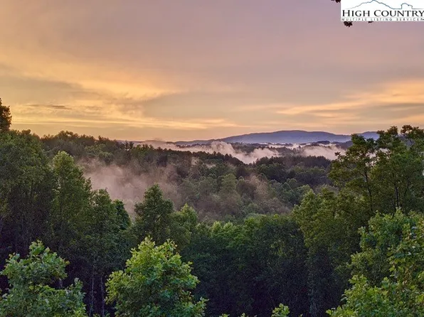 249 Overlook Drive, Crumpler, NC 28617