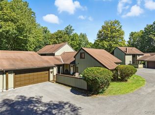 649 Idlewood Ct, Baldwinsville, NY 13027