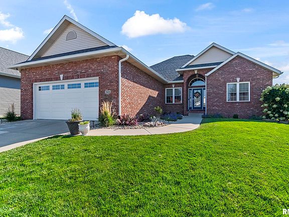 3rd image of 7404 Torrington Way