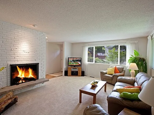 2324 SW 325th St, Federal Way, WA 98023