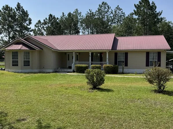 238 Westwood Heights Ct, Douglas, GA 31535