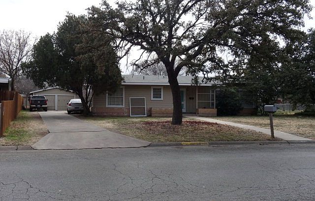 1st image of 2503 Dena Dr