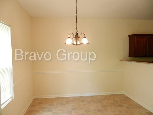 5th image of 5058 Pioneer Pkwy