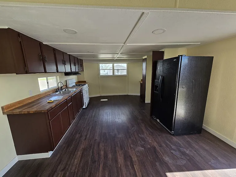 920 3rd St S #3 — Photo 2