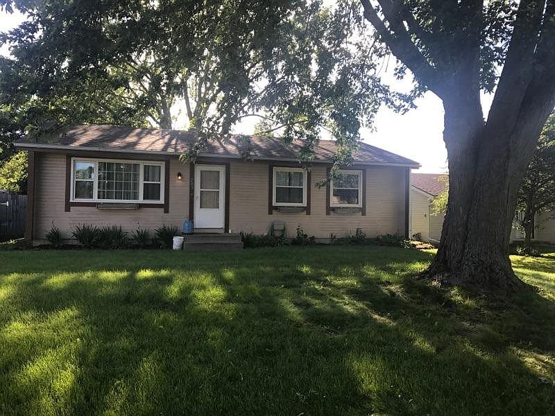 1st image of 205 Teal Dr