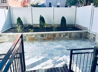 32 Maspeth Ave #1B, Brooklyn, NY 11211