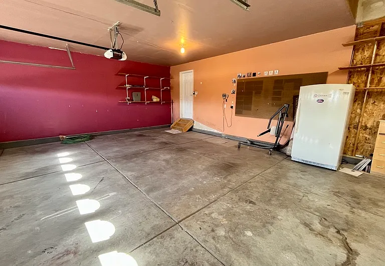 23687 E Bellewood Dr — Photo 37