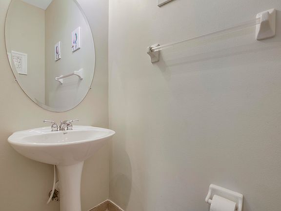 5th image of 356 W Thatch Palm Cir APT 102