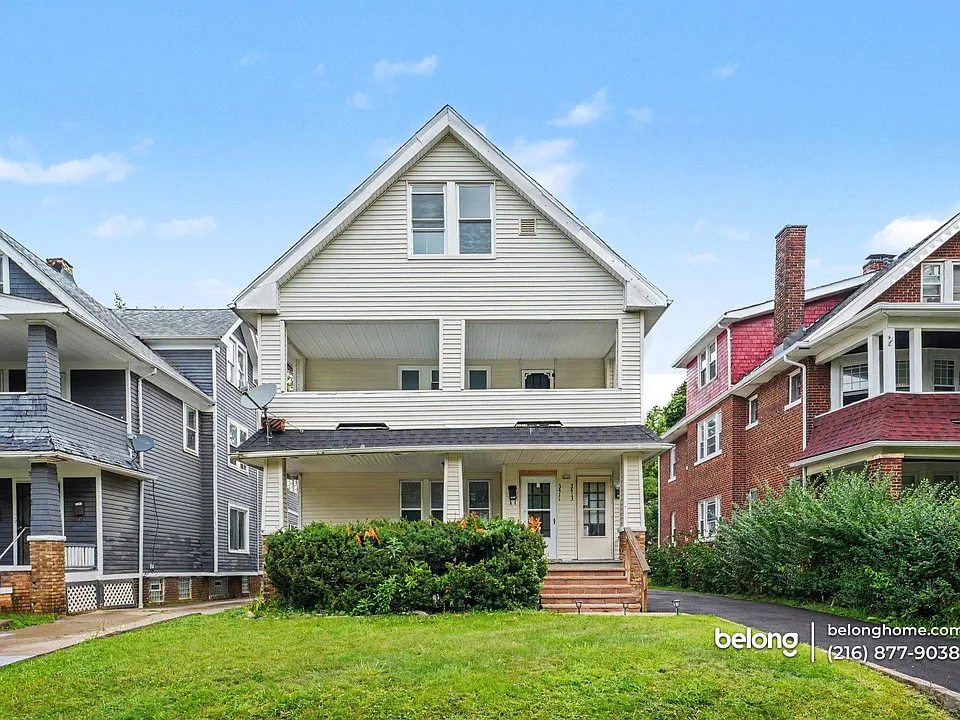 3413 Beechwood Ave
