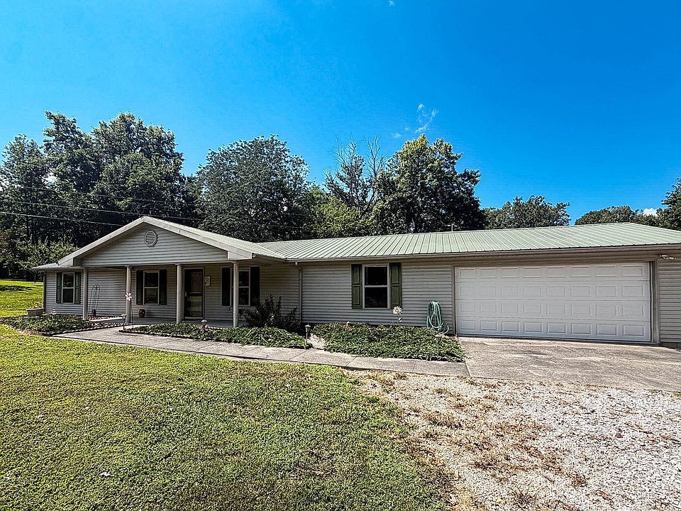 1st image of 8900 Martin Martin Rd