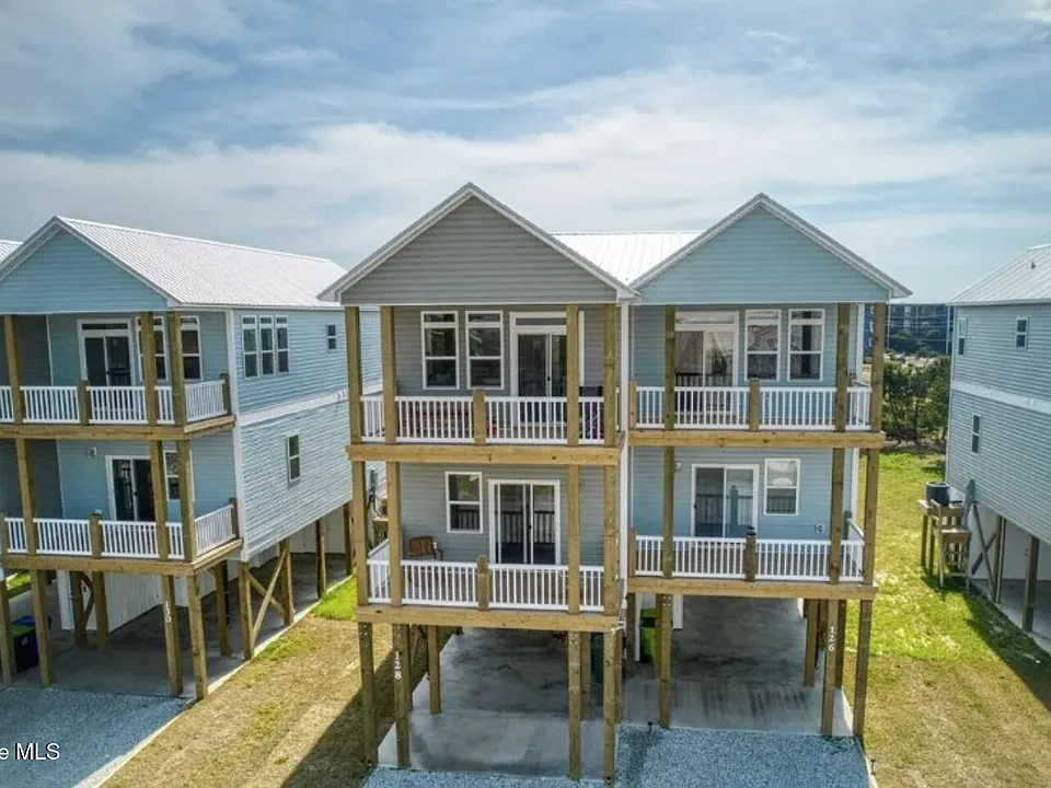 128 Sea Gull Ln