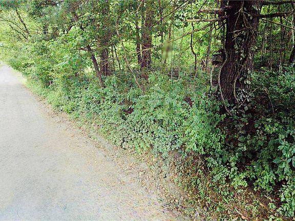 4th image of Saylor Rd