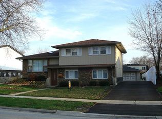7615 160th Pl, Tinley Park, IL 60477