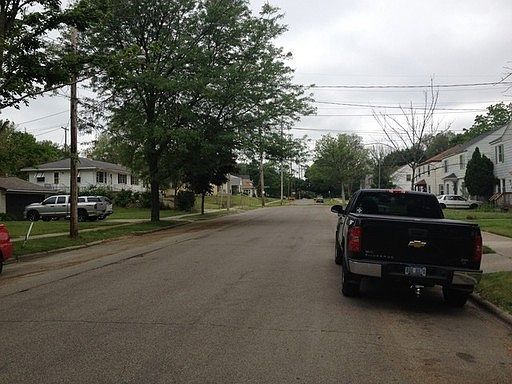 2nd image of 725 Dickinson St SE