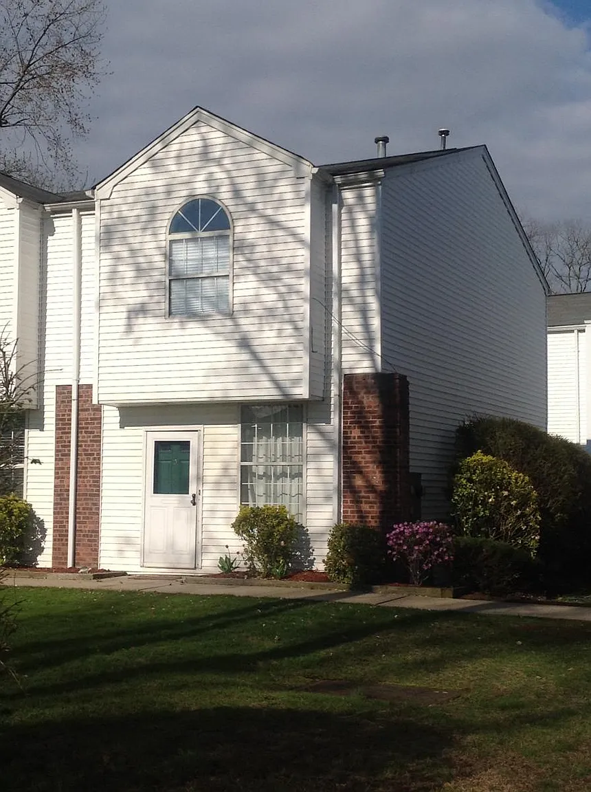3 Village Ml photo 1