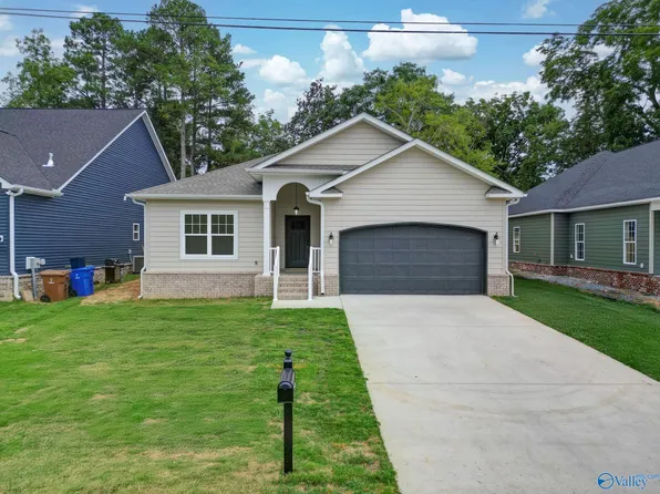 308 Woodall St SW, Hartselle, AL 35640