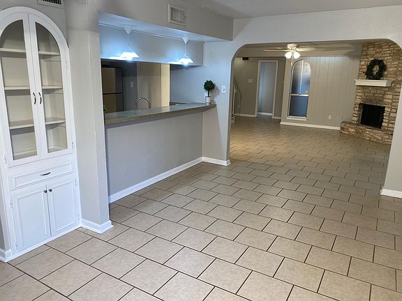 Open Floor Plan (Dining & Family Room)
