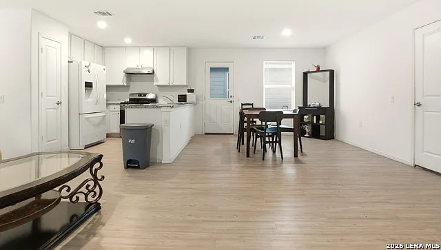 4438 Zoe Pass — Photo 10