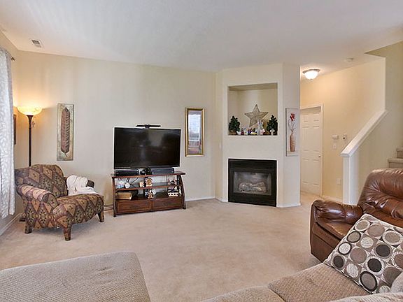 2nd image of 683 NW Ledum Ln