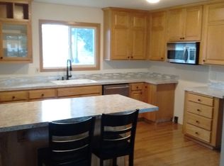 1215 Ellendale Rd, Dallas, OR 97338