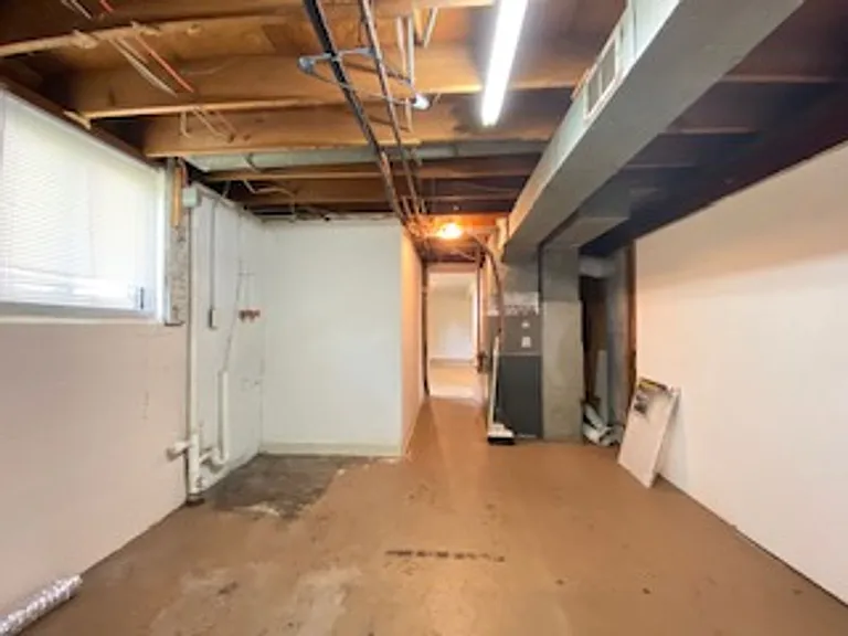 2637 Frances Ave — Photo 29