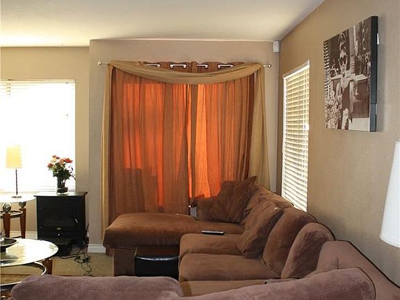 3rd image of 14247 Gateside Ct
