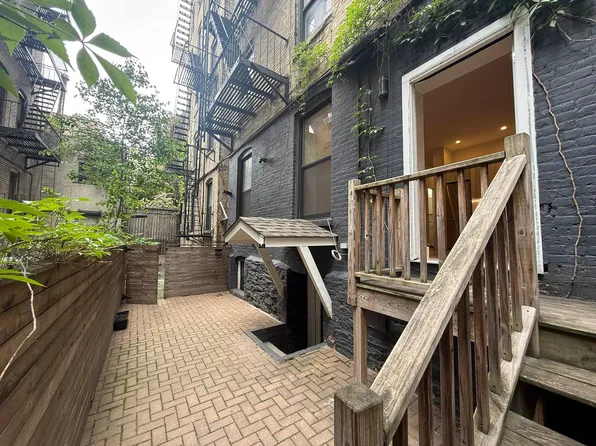 216 West 22nd Street image 1 of 17