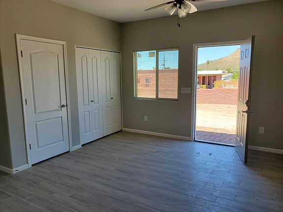 4th image of 1905 W Mistletoe Cir #1905