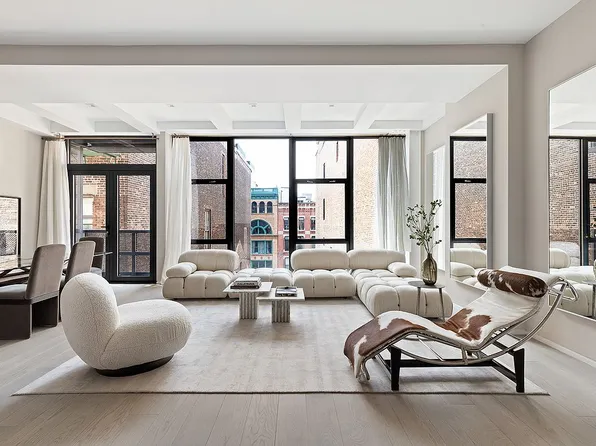22 Bond St #B, New York, NY 10012