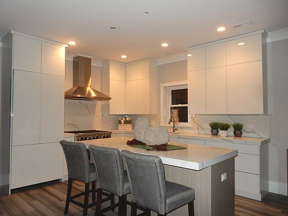 5th image of 2819 N Lincoln Ave #3