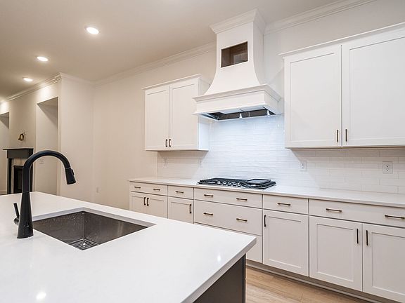 Parks at Meadowview - York Interior Image 4