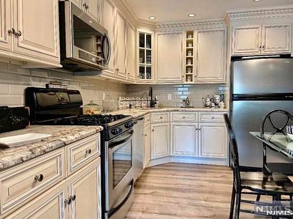 Updated Custom Kitchen