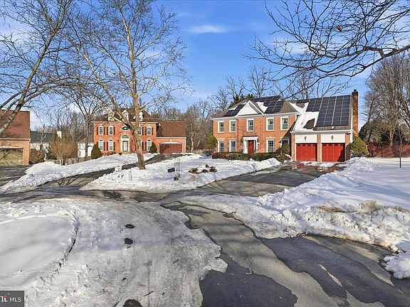 5th image of 600 Seminole Creek Way