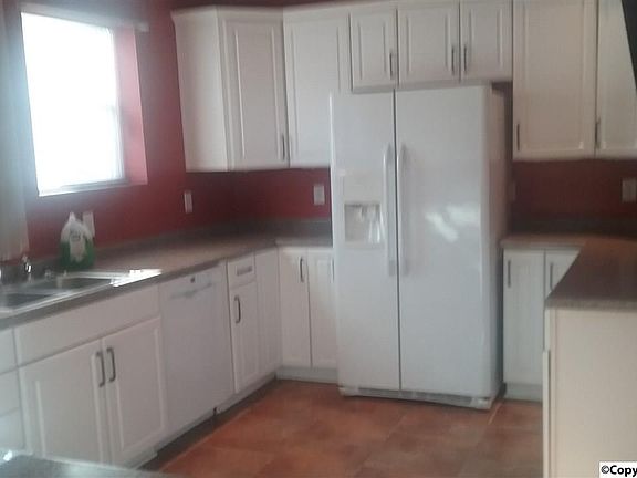 5th image of 153 Oak Valley Ln