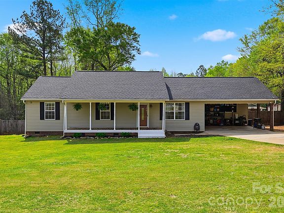2nd image of 1214 Eastcreek Rd