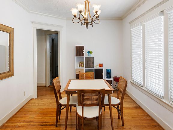 5th image of 7419 Waring Ave