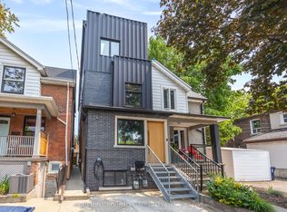 105 Campbell Ave #3, Toronto, ON M6P 3V1