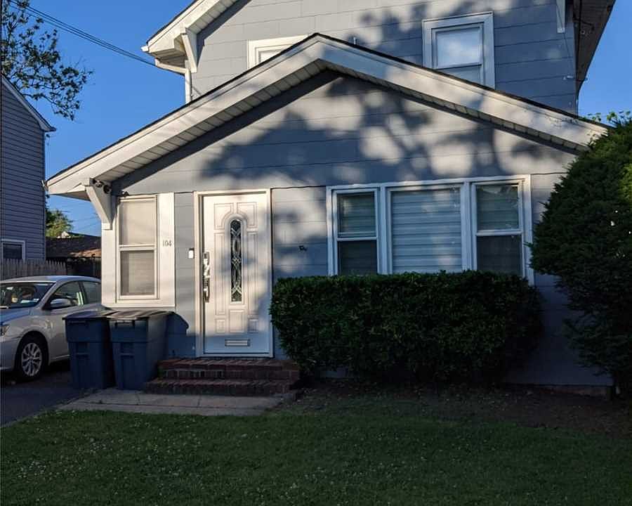 1st image of 104 Jeanette Ave