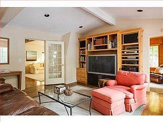 5th image of 515 Encina Ave