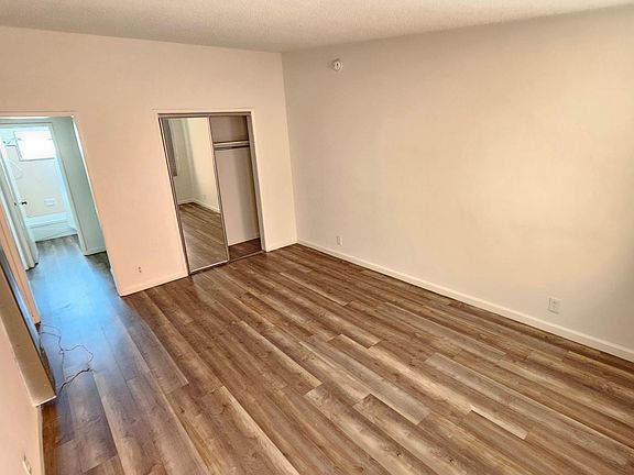 5th image of 3761 Motor Ave #B8