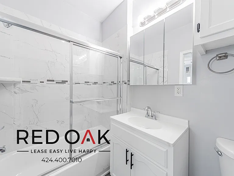 1032-1036 S Normandie Ave #1032-201 — Photo 8